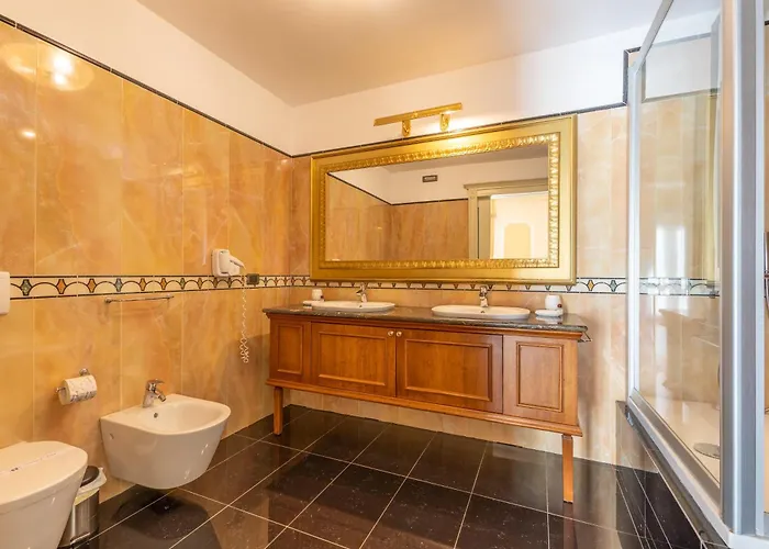 Borgo Don Chisciotte Отель 4*
