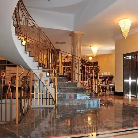 Borgo Don Chisciotte Hotel