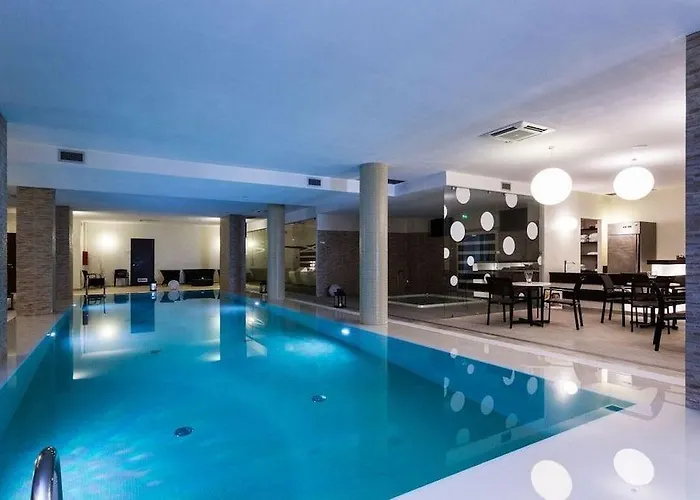 博尔戈唐堂吉诃德酒店 4*