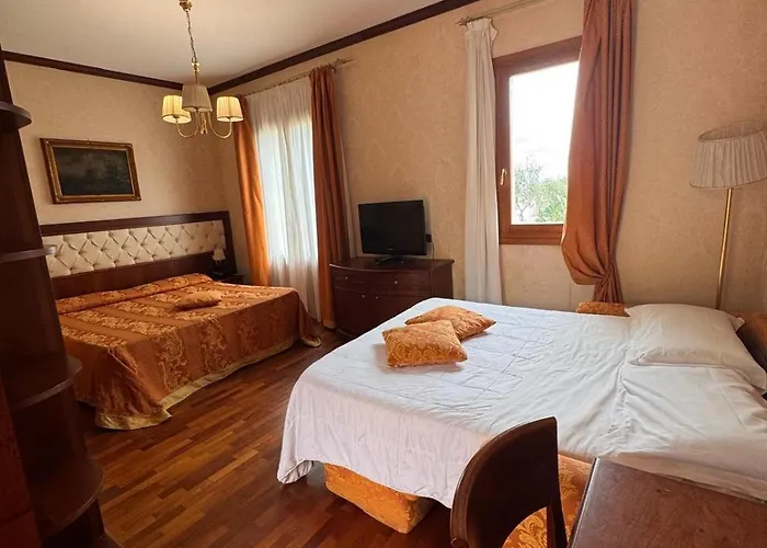 博尔戈唐堂吉诃德酒店